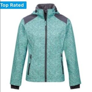 Free country soft shell jacket